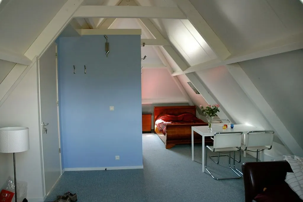 Amsterdam Farmland Bed and Breakfast 0*,  Nederland