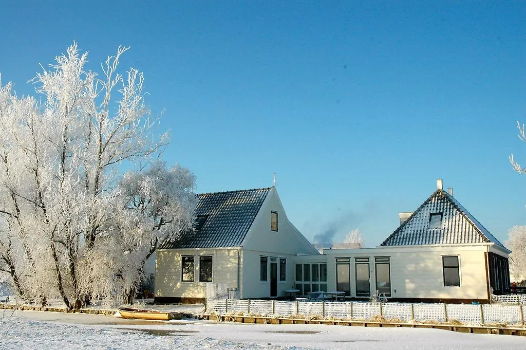 Bed & Breakfast Amsterdam Farmland Bed and Breakfast